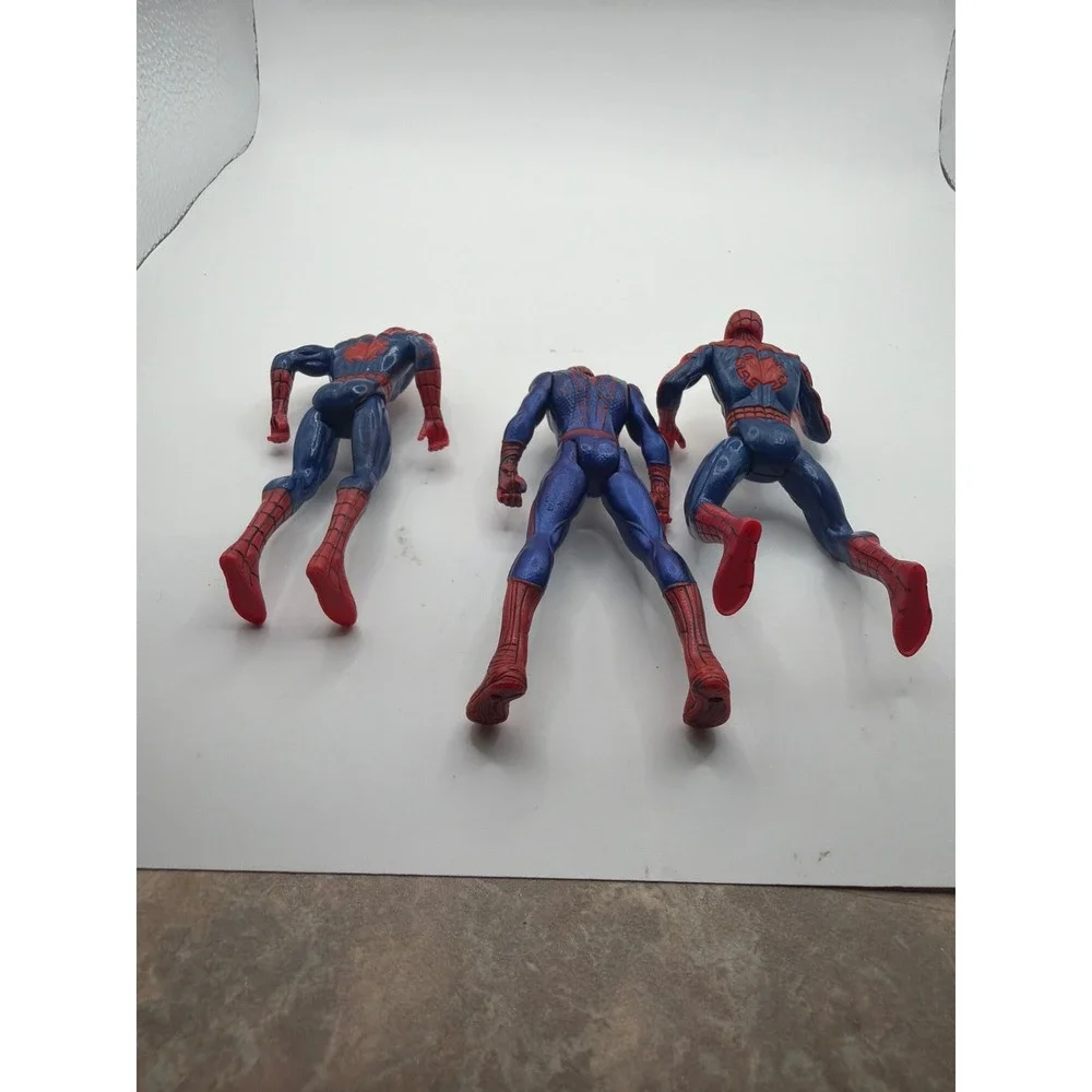 Marvel Hasbro 2012 The Amazing Spider-Man Action Figure Lot of 3 Red Blue C-244C